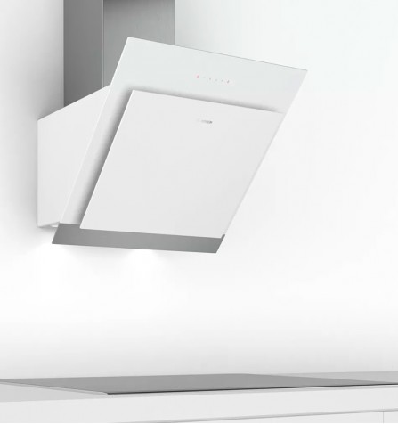 Наклонная вытяжка Bosch DWK67HM20