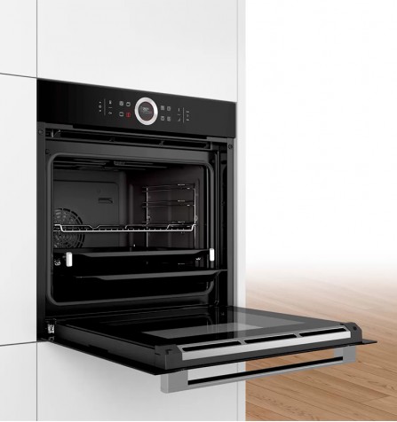 Духовой шкаф Bosch HBG655NB1