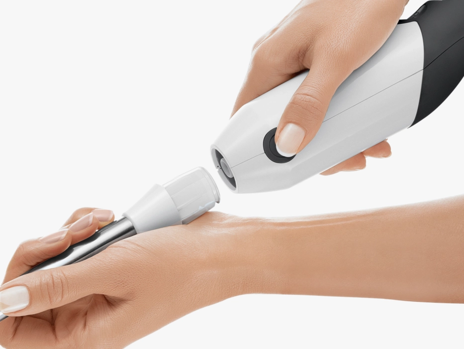 Легко отсоединить и без проблем помыть